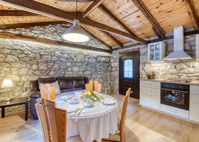 Holiday home Sirotnjak 2 By Interhome *