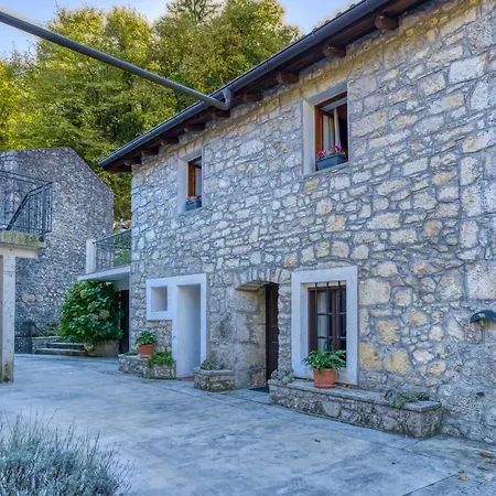 Sirotnjak 2 By Interhome *