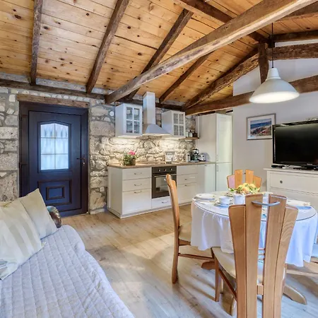 Sirotnjak 2 By Interhome Vikendica