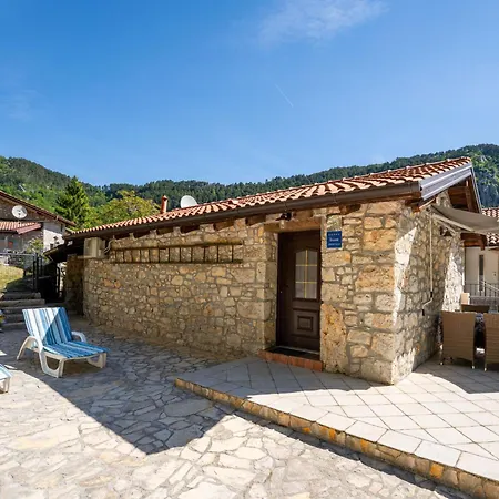 Sirotnjak 2 By Interhome לובראן